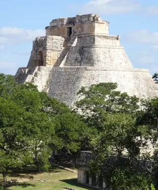 Dem Geheimtipp Uxmal folgen und tolle Maya Ruinen für dich finden